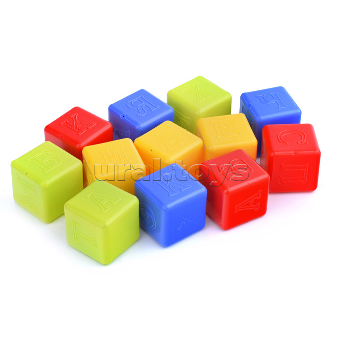 Самосвал "Таежный" с набором кубиков (в сетке, 13 дет.)