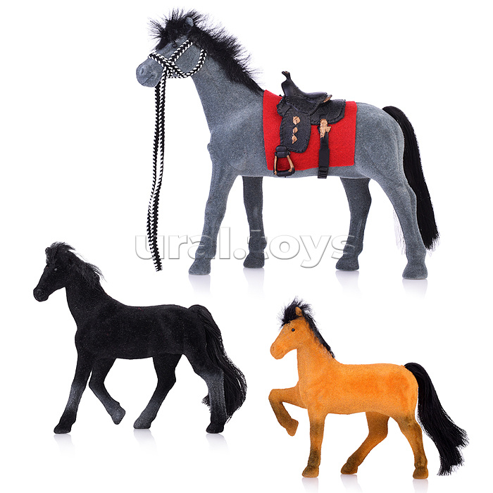 Набор лошадок "Дружная семья" в пакете